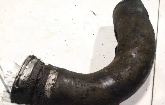 Toyota Avensis T250 Intercooler hose/pipe