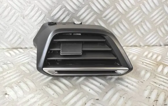 Dashboard side air vent grill/cover trim