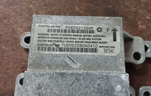 Dodge Durango I Airbag control unit/module P56043138AB