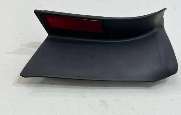 Audi A3 S3 8V Rear/tail light trim molding 81.08.80.05 | 68475634065315,493