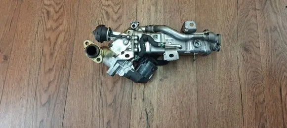 BMW 3 F30 F35 F31 EGR valve 11717810871