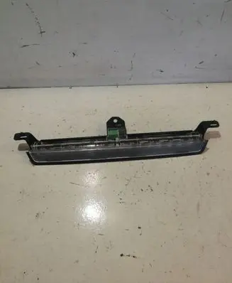 Volvo V70 Third/center stoplight 8658948