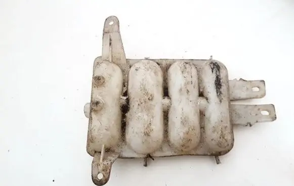 Audi A4 S4 B5 8D Vacuum air tank 8d0820601