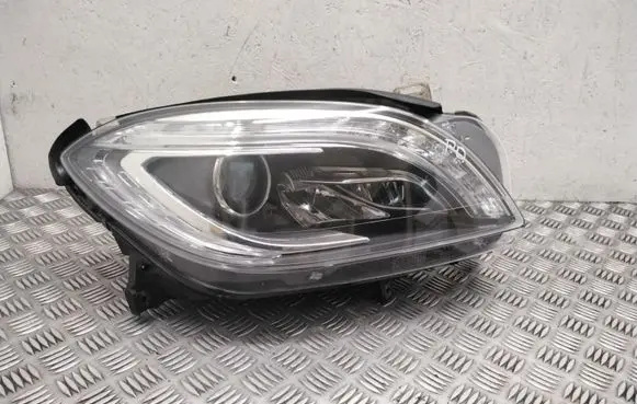 Mercedes-Benz ML W166 Headlight/headlamp A1668207359