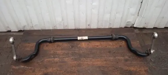 Volkswagen Touareg II Front anti-roll bar/sway bar 7P0411025H