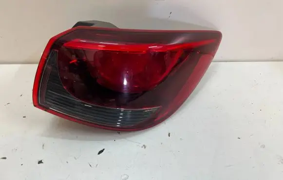 Mazda 2 Rear/tail lights