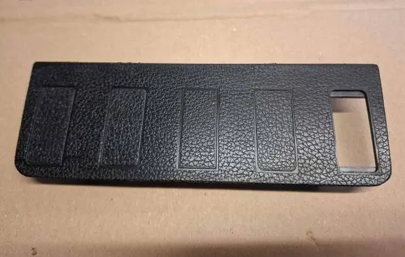 Mercedes-Benz W123 Panel trim 1236837636
