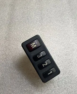 BMW 7 E38 Seat memory switch 8352160