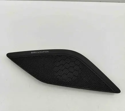 Audi TT TTS RS Mk3 8S Dash center speaker trim cover 8S0857228