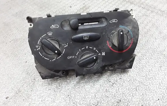 Peugeot 206 Climate control unit 4423401