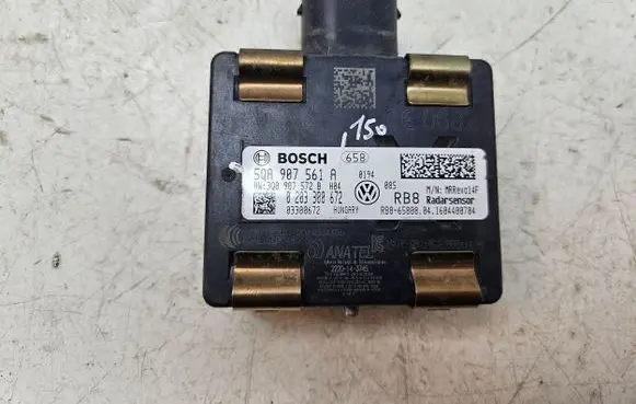 Volkswagen Touran III Distronic sensor radar 5QA907561A
