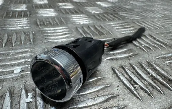 Ford Kuga II Engine start stop button switch Cm5td3l0b