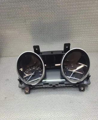 Jaguar XE Speedometer (instrument cluster) HX7310849BE