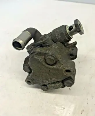 Seat Toledo II (1M) Power steering pump nr688