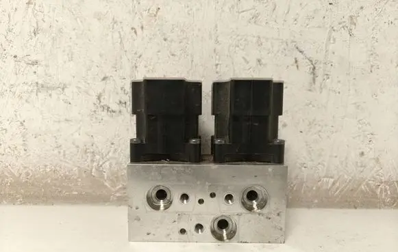 Volkswagen ID.4 Air conditioning (A/C) expansion valve 1EA816681C