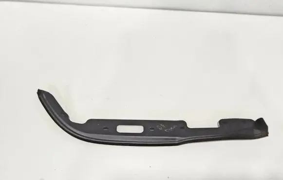 Mini Clubman F54 Front door rubber seal 7344152 51767344152