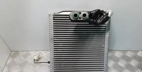 Hyundai Tucson TL Air conditioning (A/C) radiator (interior) 