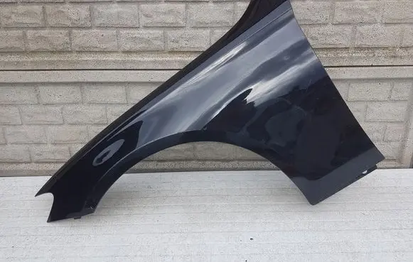 Mercedes-Benz C W205 Front door card panel trim
