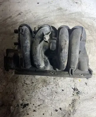 Renault Clio II Intake manifold 7700274286 7700273860