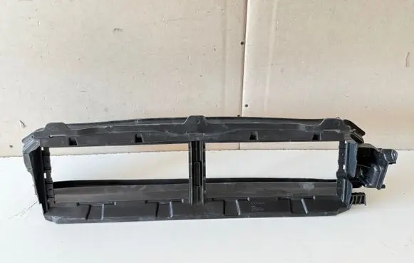 Volvo V60 Intercooler air channel guide 32296802