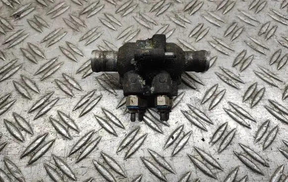 Nissan Qashqai+2 Other engine part 