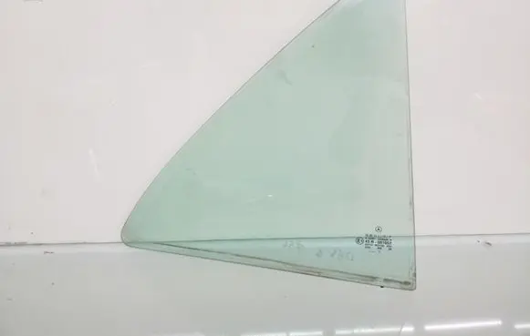 Rear vent window glass
