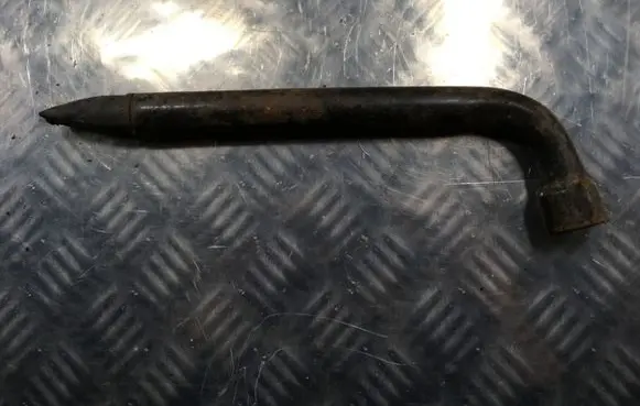 Ford Focus Wheel nut wrench 93BB17032AB