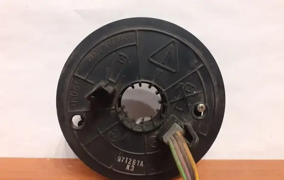 Mercedes-Benz E W210 Airbag slip ring squib (SRS ring) 1684600049 6013050