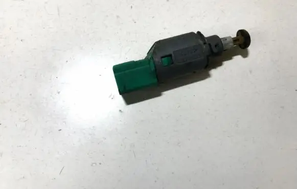 Renault Scenic II - Grand scenic II Brake pedal sensor switch 8200168240