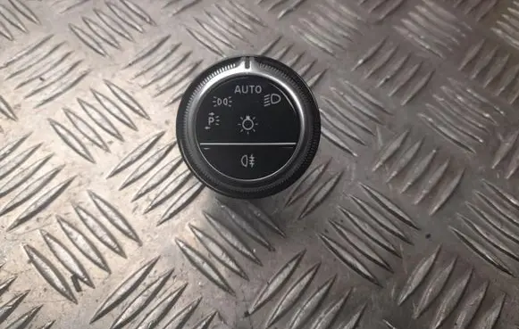 Mercedes-Benz EQE v295 Light switch A2239054303