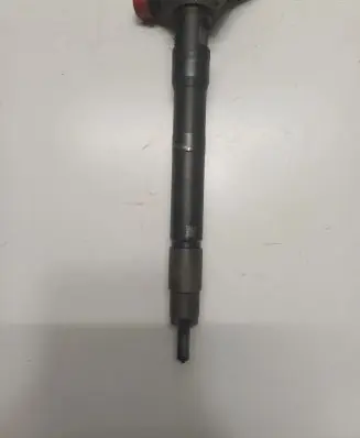 Mazda 6 Fuel injector SH0113H50
