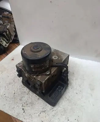 Audi A3 S3 8L ABS Pump 1J0907379E