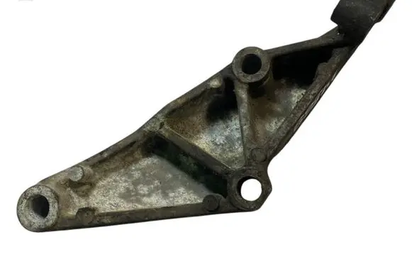 Volkswagen Transporter - Caravelle T4 Gearbox mounting bracket 098409905A