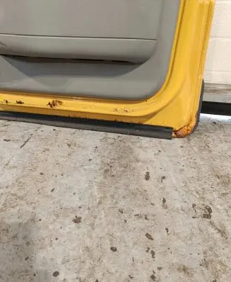 Opel Vivaro Front door