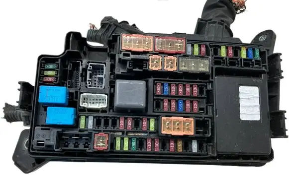 Toyota Corolla E210 E21 Fuse box set OYT26207
