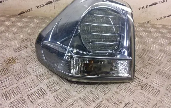 Lexus RX 330 - 350 - 400H Rear/tail lights