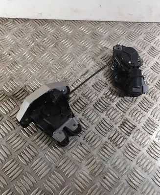Volvo S90, V90 Tailgate/trunk/boot lock/catch/latch 31484599