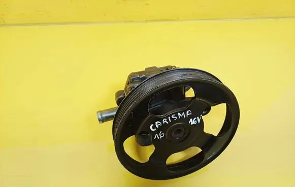 Mitsubishi Carisma Power steering pump 