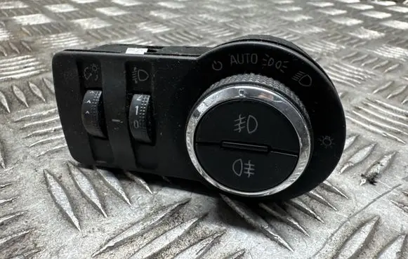 Opel Insignia A Light switch 23197912