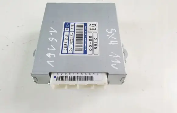 Suzuki SX4 Gearbox control unit/module 3888055l0