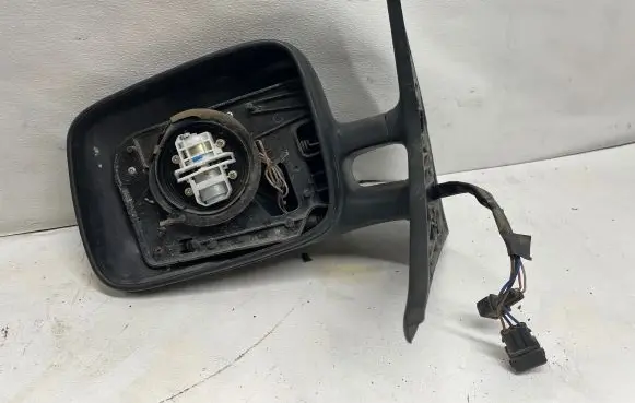 Volkswagen Multivan T4 Front door electric wing mirror E422081 04012081