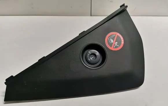 Nissan Qashqai Dashboard side end trim 68499JD20A