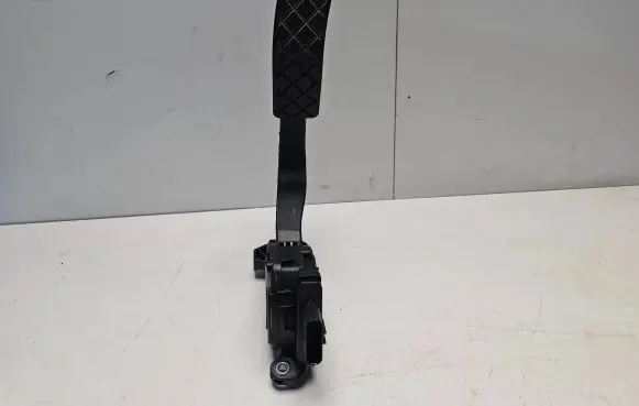 Audi A6 S6 C7 4G Accelerator throttle pedal 8K1723523A 23032012 6PV00950521