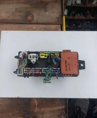 Mitsubishi Carisma Fuse box set MB953355 8511CK