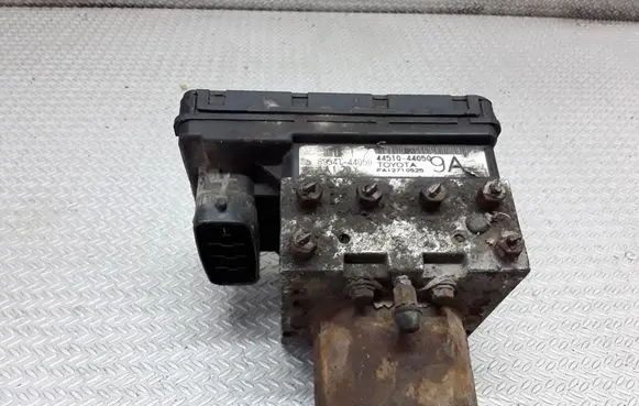 Toyota Avensis Verso ABS Pump 8954144050 4451044050