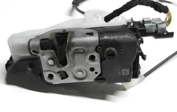Citroen DS3 Front door lock 732311 PSA732311 2460N0480J8