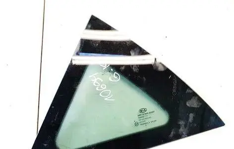KIA Ceed Rear side window dot618m352as3