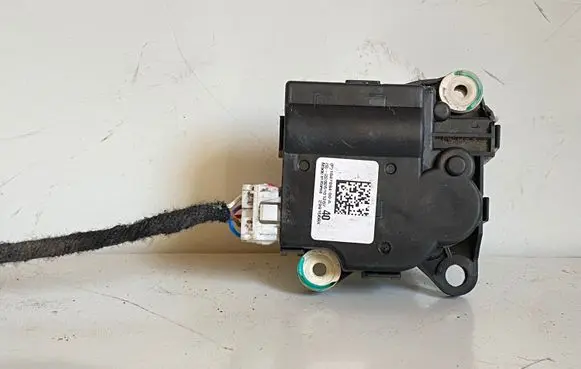 Tesla Model S Other control units/modules 164788400A 1647884