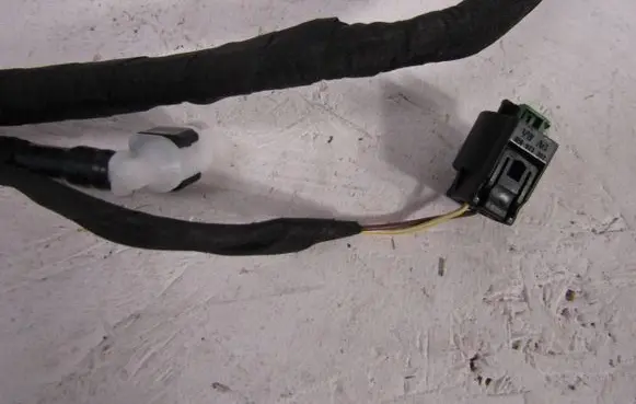 Audi A8 S8 D5 Windshield washer fluid level sensor 4N1955944