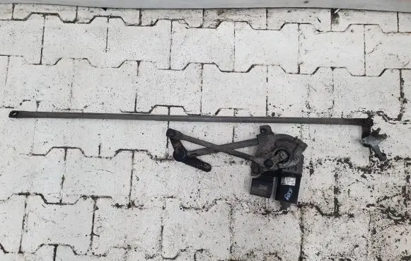 Mercedes-Benz Vaneo W414 Front wiper linkage and motor A4148200342